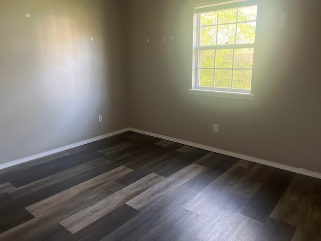 Building Photo - 808 S Glenwood Ave