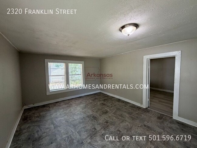Foto del edificio - 2320 Franklin St