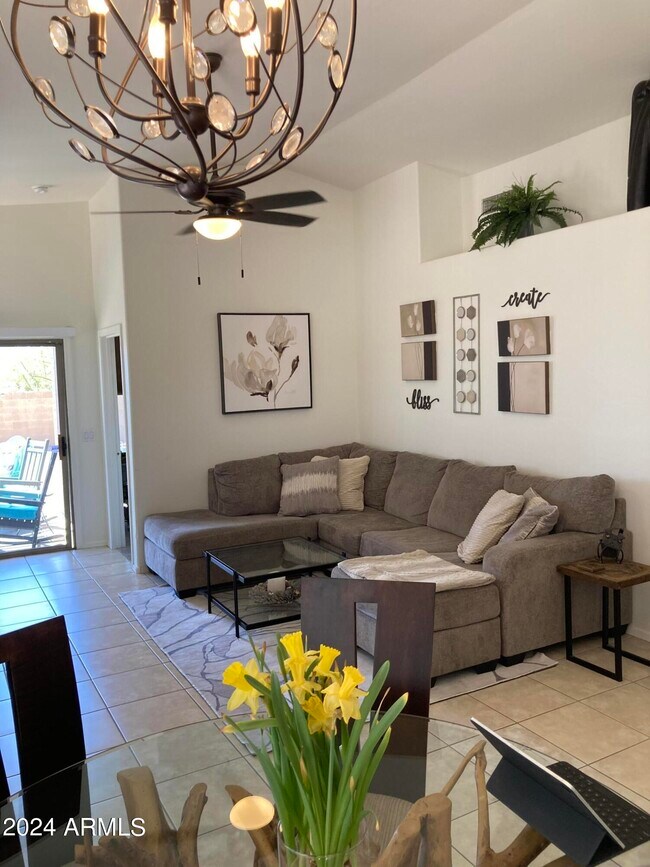 Foto del edificio - 28446 N 51st St