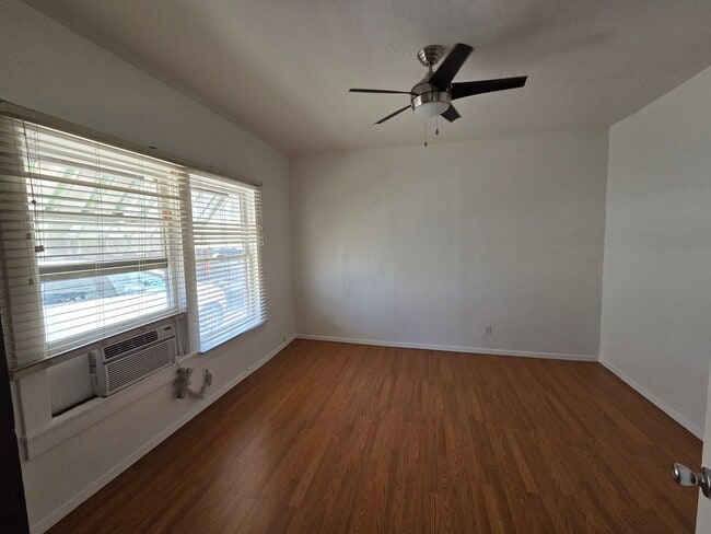 Photo - Phoenix 3 Bed/2 Bath House