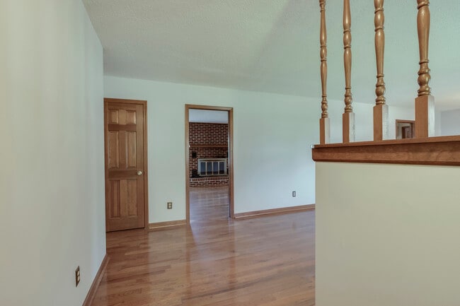 Foto del edificio - 702 W 6th Ave