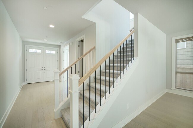 Building Photo - 5Bd/3.5Ba North Bend House