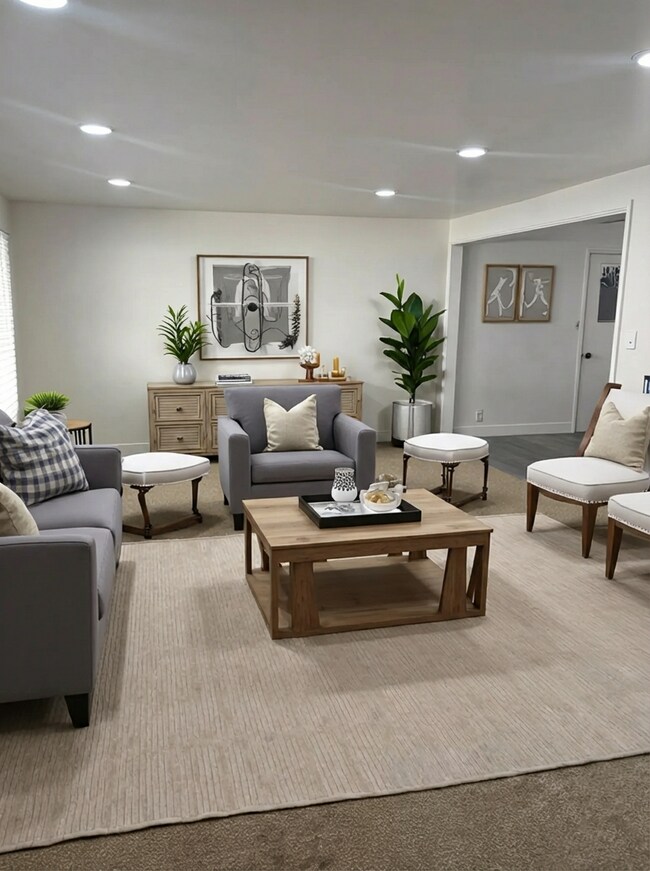 Foto del edificio - 579 N Highland Blvd