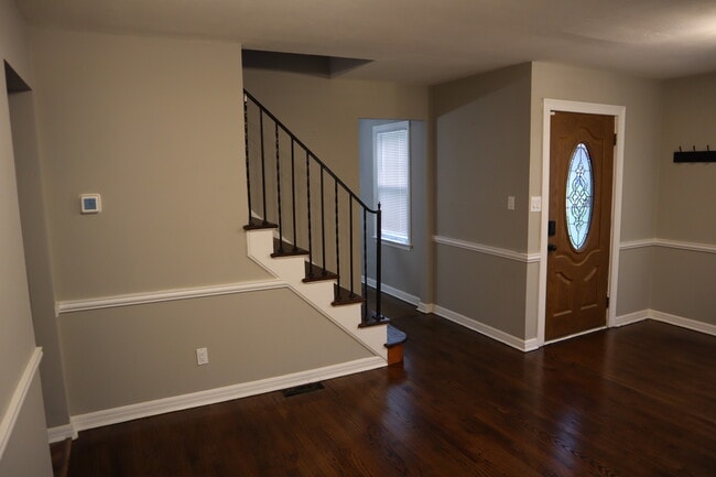 Building Photo - 1316 Studer Ave