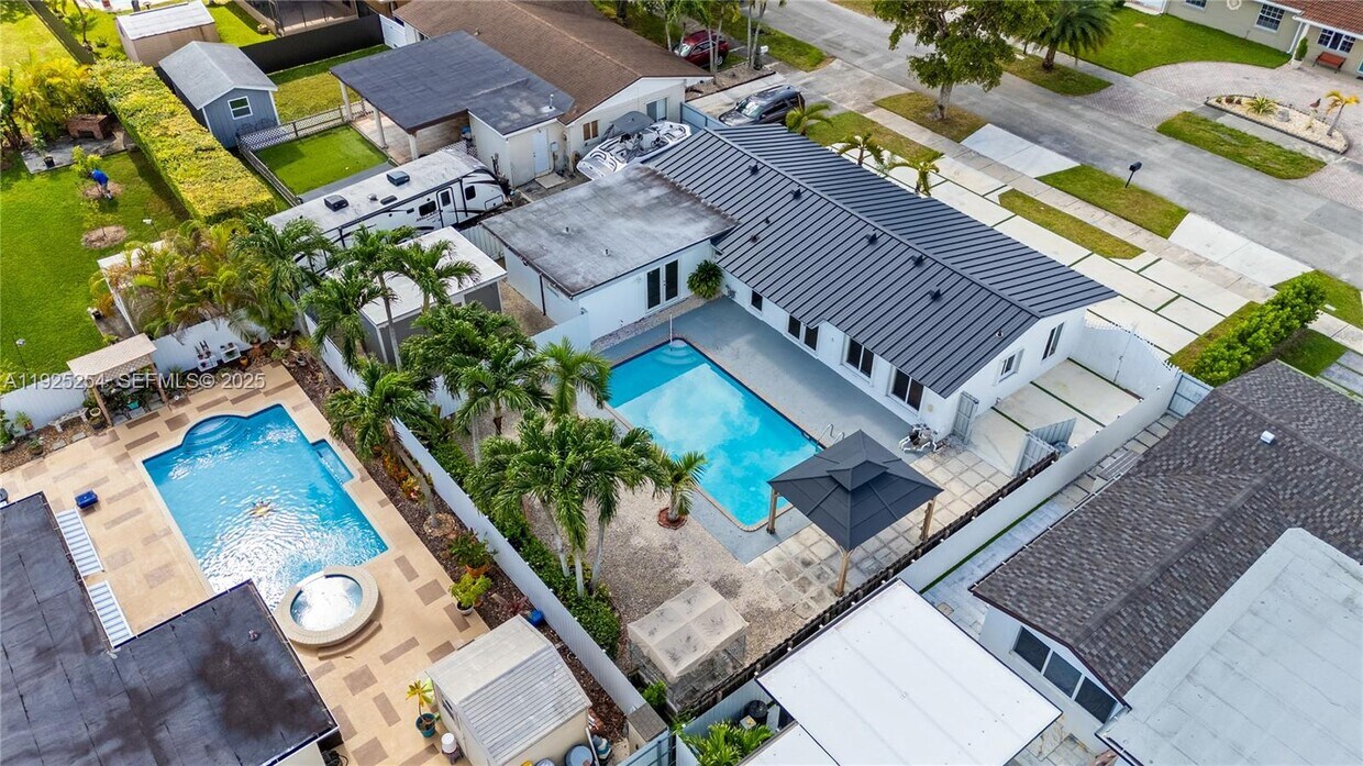 Foto principal - 5103 SW 128th Pl