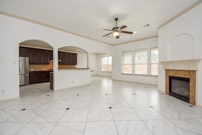 Foto del edificio - 6822 Clemson Ln