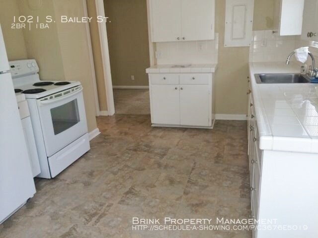 Foto del edificio - 1021 S Bailey St