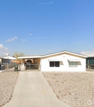 Building Photo - 847 Roadrunner Dr