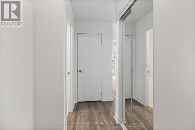 Building Photo - 1808 St Clair Ave W