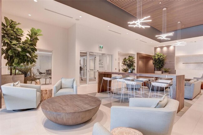 Foto del edificio - 1756 N Bayshore Dr