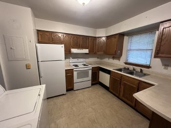 Foto del edificio - Available Now! 2 bed 1.5 Bath Townhome in ...