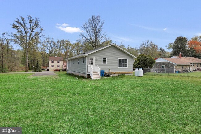 Foto del edificio - 30 Diverty Rd