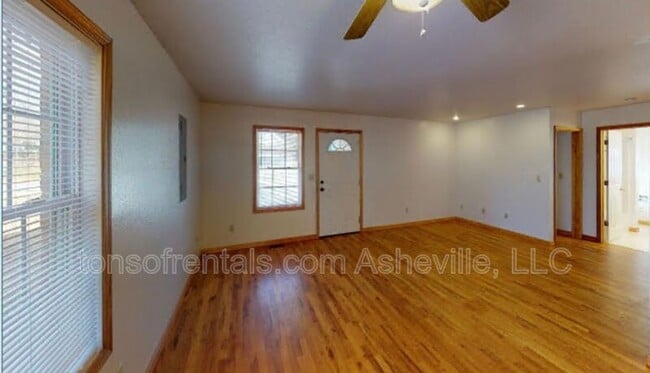 Building Photo - 203 W Jordan St