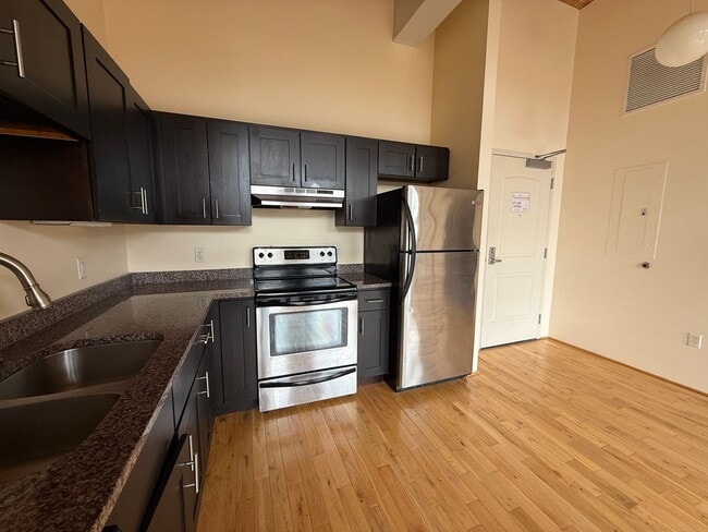 Interior Photo - Greystone Lofts