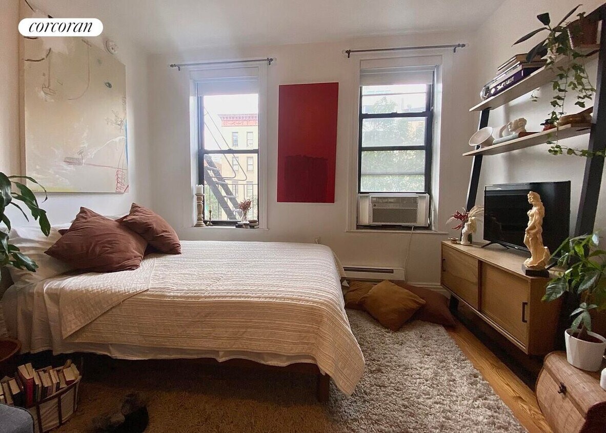 Foto principal - 802 9th Ave