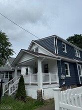Building Photo - 159 2nd Ave