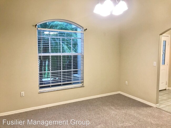 Building Photo - 4 br, 3 bath House - 2218 Deata Court