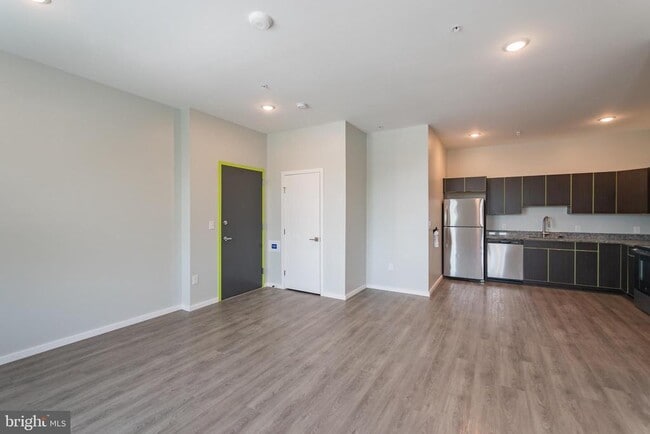 Building Photo - 4124 Haverford Ave