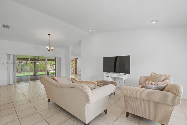 Building Photo - 19920 Cutler Ct