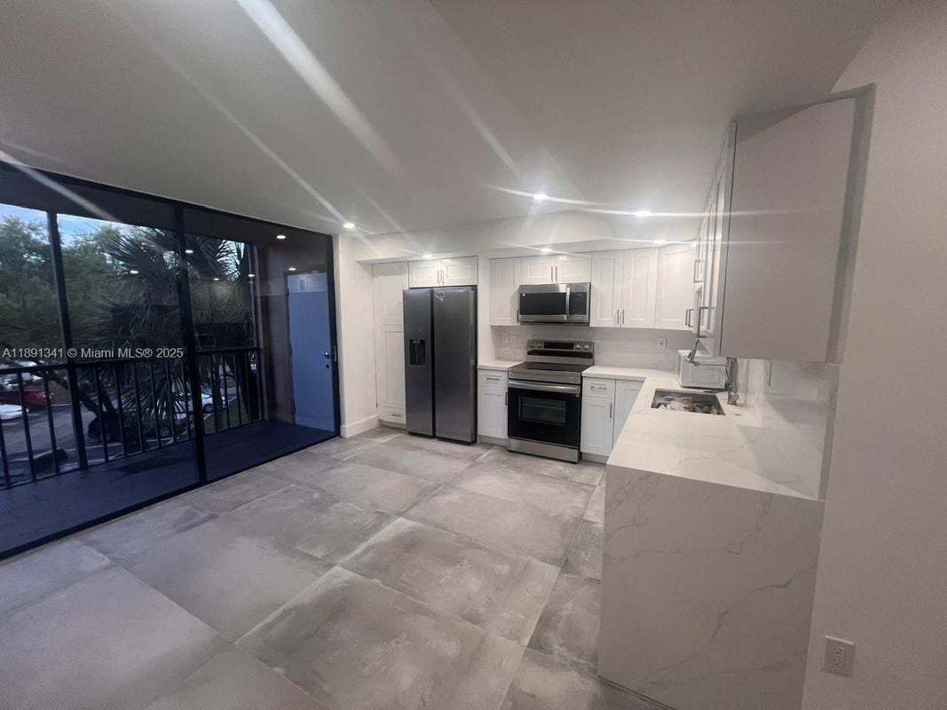 Building Photo - 8600 SW 133rd Avenue Rd