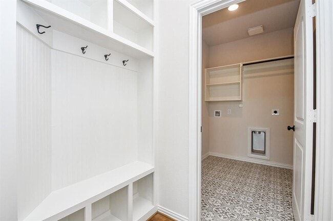 Building Photo - 21338 Nolan Creek View Dr