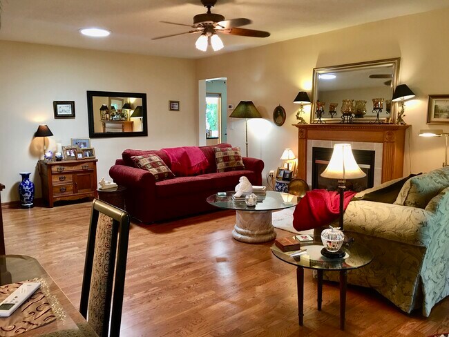 Sala de estar - 14509 Idylwood Rd