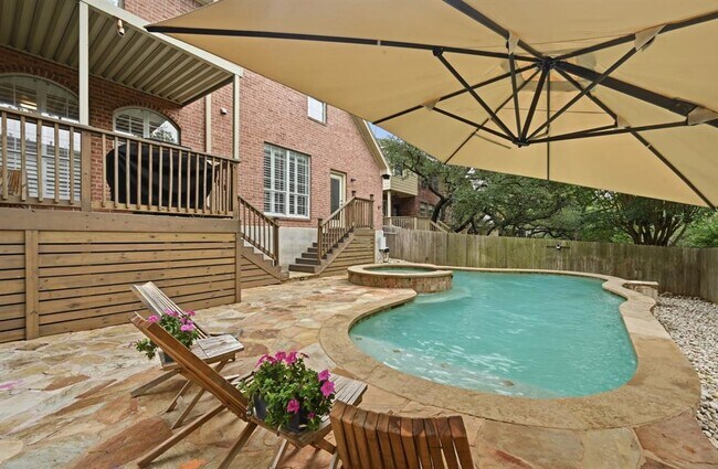 Foto del edificio - 11222 Tracton Ln