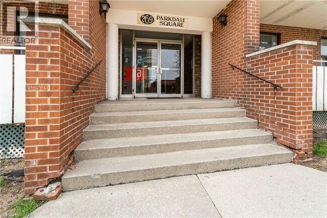 Photo du bâtiment - 269 Parkdale Ave N