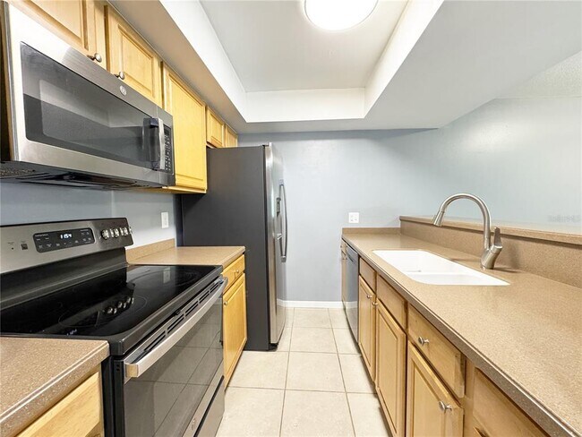 Foto del edificio - 6094 Peregrine Ave