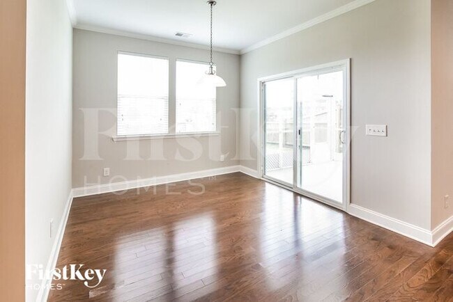 Building Photo - 106 Yaupon Holly Cir