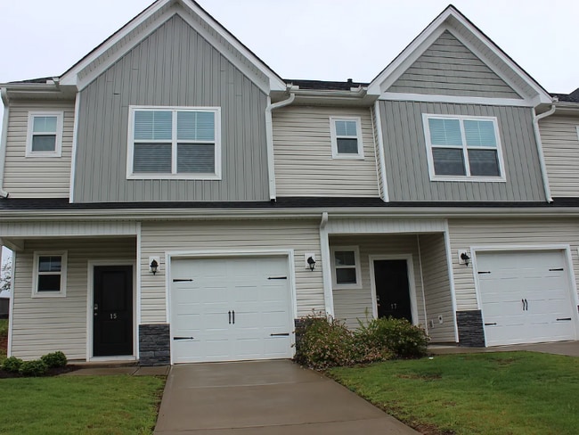 Building Photo - 15 Apricot Ln