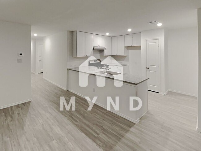 Building Photo - 5926 Seaside Mnr