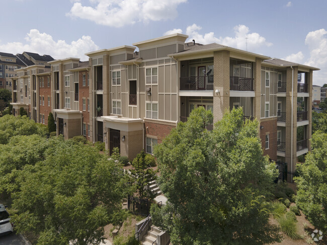 Foto del edificio - Veranda At Auburn Pointe