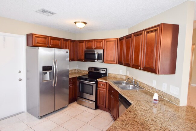 Building Photo - 9751 Majorca Pl