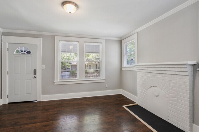 Foto del edificio - 1334 E Waldburg St