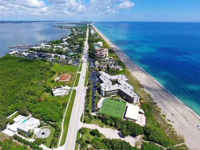 Building Photo - NEW RENOVATED SUNTIDE A BEACH CONDO