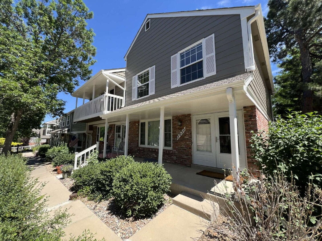 Photo - 7052 E Briarwood Dr-