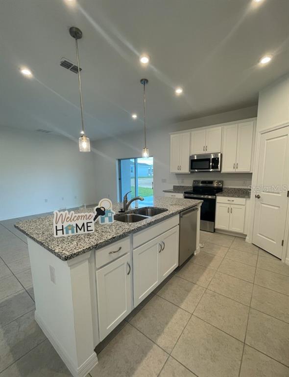 Foto del edificio - 1055 Patriot Lp