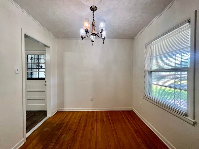 Foto del edificio - 1384 Woodston Rd