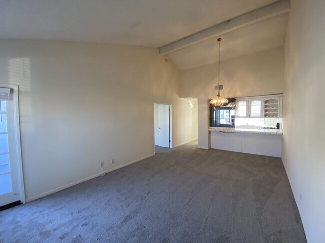 Foto del edificio - 2 Bed Room 2 Bath unit located in the UTC ...