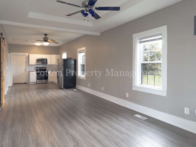 Foto del edificio - 2BR/2BA Home in Downtown Wilmington - $1,399/month- Pet Friendly* - 50% off 1st Month's Rent!**