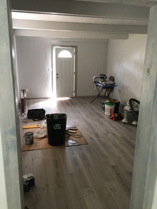 Foto del edificio - 1433 Witzel Ave