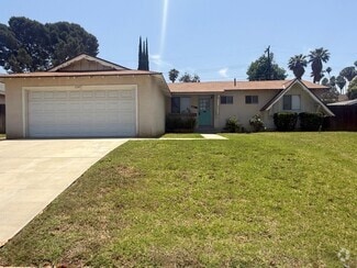 Building Photo - 1247 Fulbright Ave