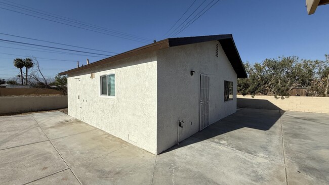 Building Photo - 81406 S Palo Verde Dr