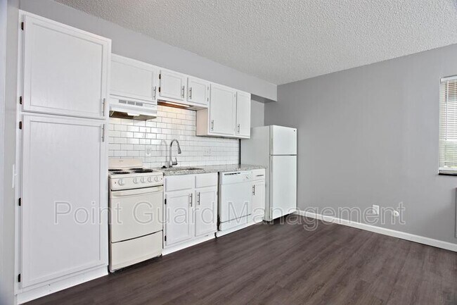 Foto del edificio - 3800 E 16th St N