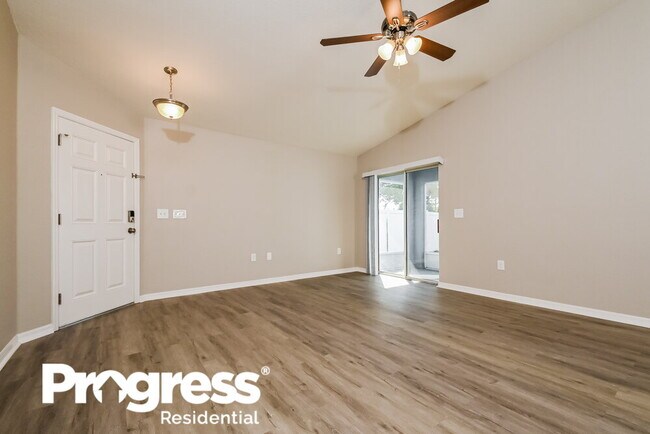 Foto del edificio - 11341 Southwind Lake Dr