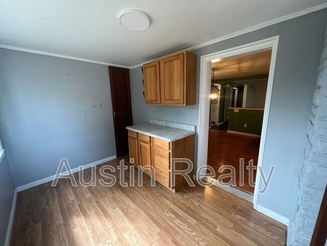 Foto del edificio - 13166 East Ln