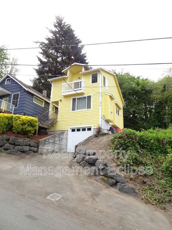 Photo - 4013 34th Ave S House