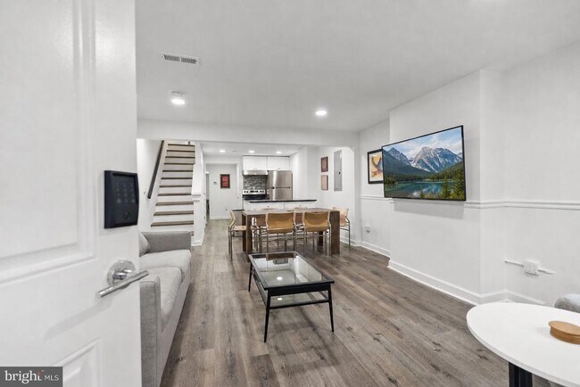 Foto del edificio - 1534 8th St NW
