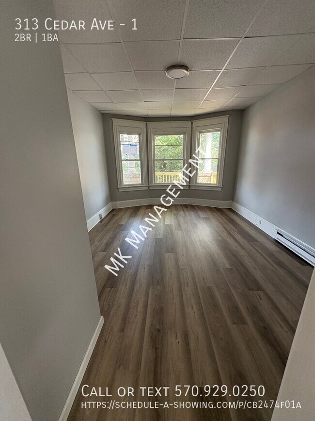 Foto del edificio - 313 Cedar Ave